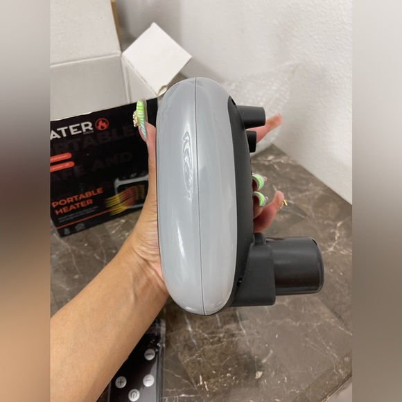 New! Unused! Portable Wall Space Heater (Gray) - Picture 14 of 17